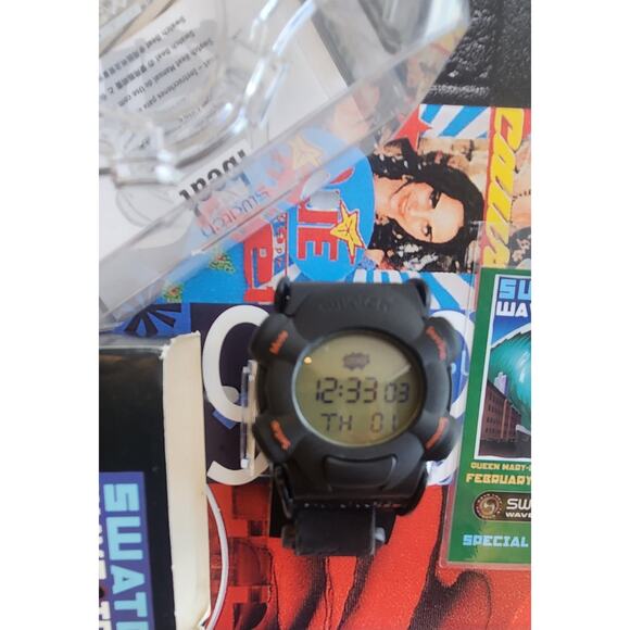 Swatch Watch Firenze Wave Tour CUTBACK SXW100PACK1 1999 Limited Packagings NOS - Picture 7 of 11